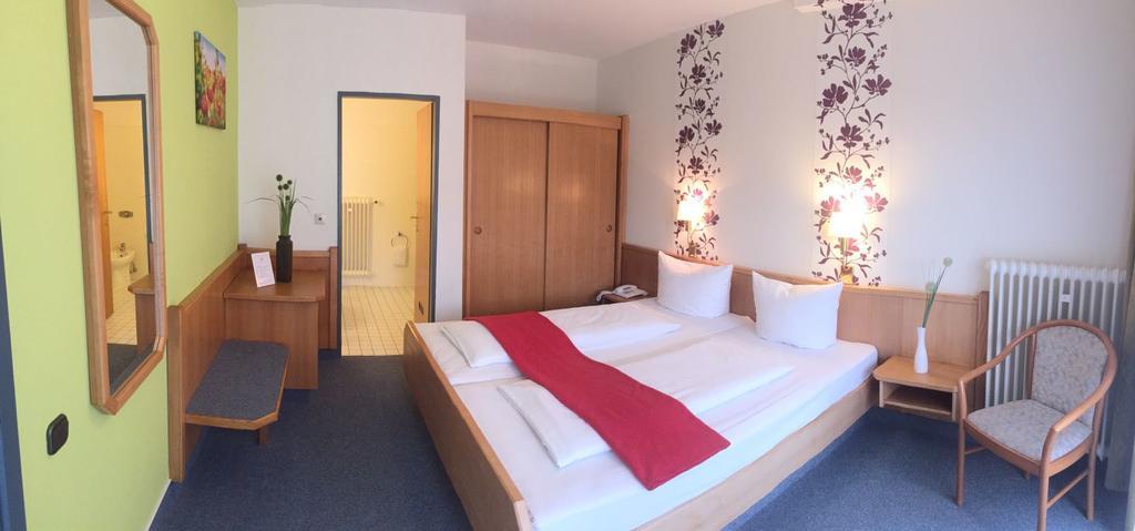 Traisen Hotel Krone מראה חיצוני תמונה