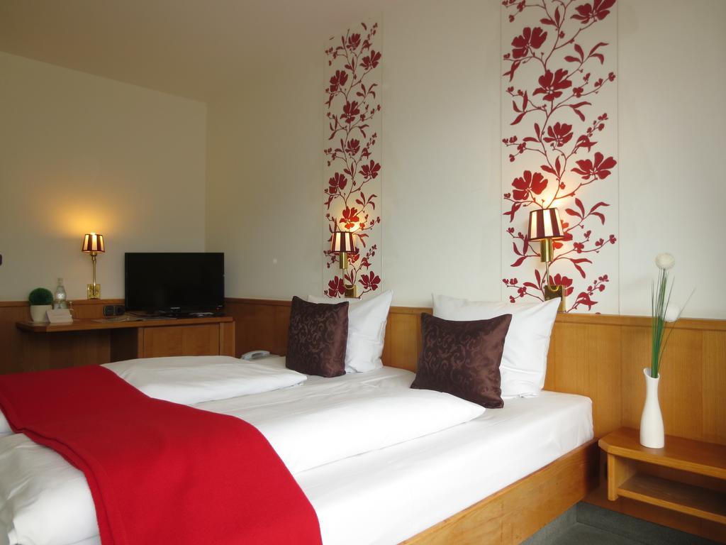 Traisen Hotel Krone מראה חיצוני תמונה