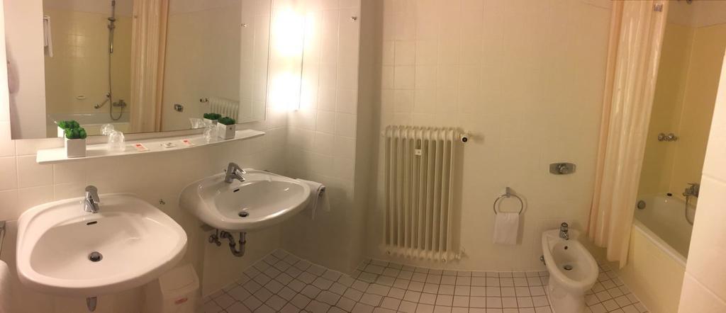 Traisen Hotel Krone מראה חיצוני תמונה