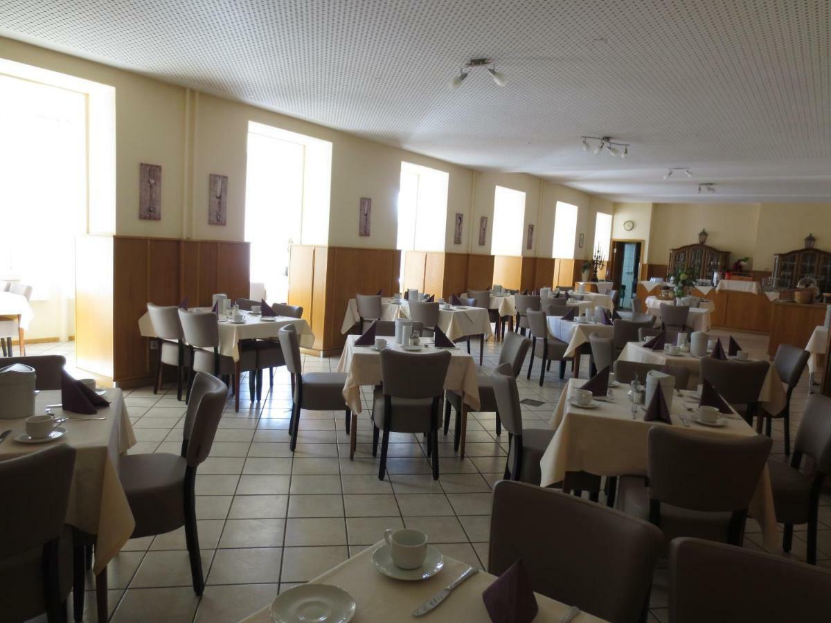 Traisen Hotel Krone מראה חיצוני תמונה