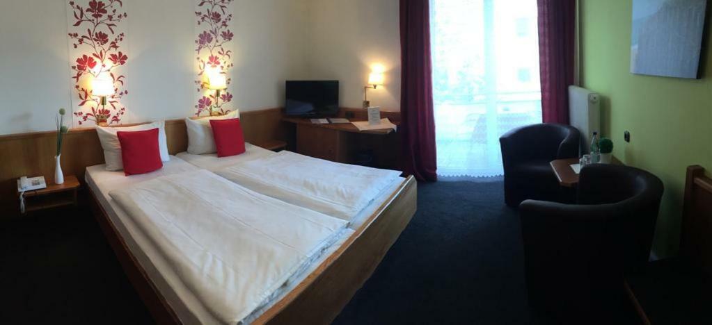 Traisen Hotel Krone מראה חיצוני תמונה