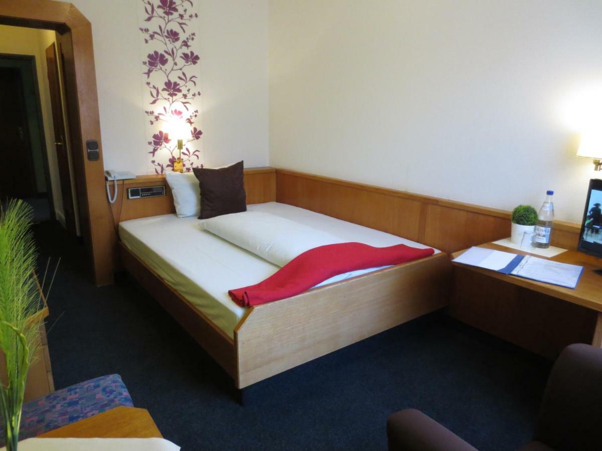 Traisen Hotel Krone מראה חיצוני תמונה
